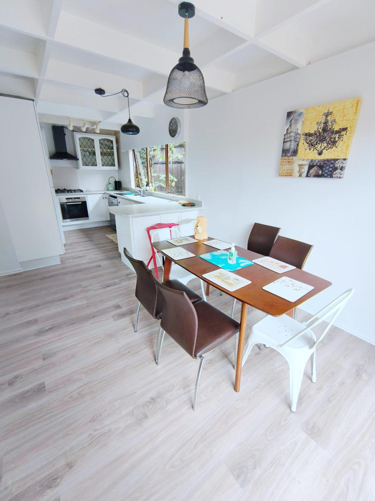 Sunny Cosy Rooms In Auckland Nice Garden Bush View المظهر الخارجي الصورة